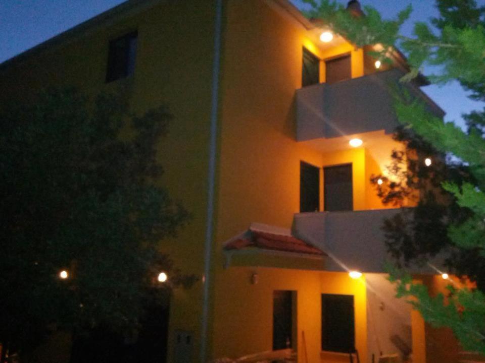 Sunset Apartmani Ždrelac Exterior foto